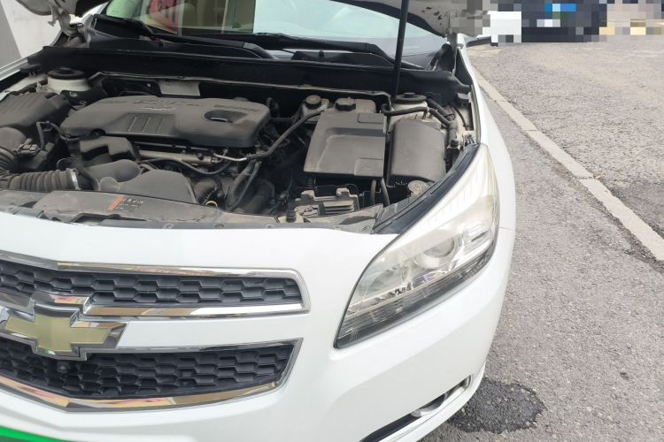 Used Chevrolet Malibu 2013 2.0L Automatic Luxury Edition Engine Bay Left