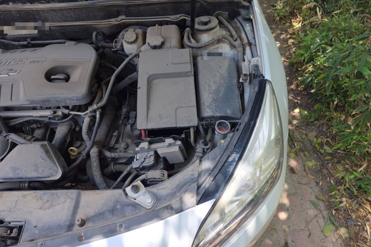 Used Chevrolet Malibu 2013 2.0L Automatic Luxury Edition Engine Bay Left