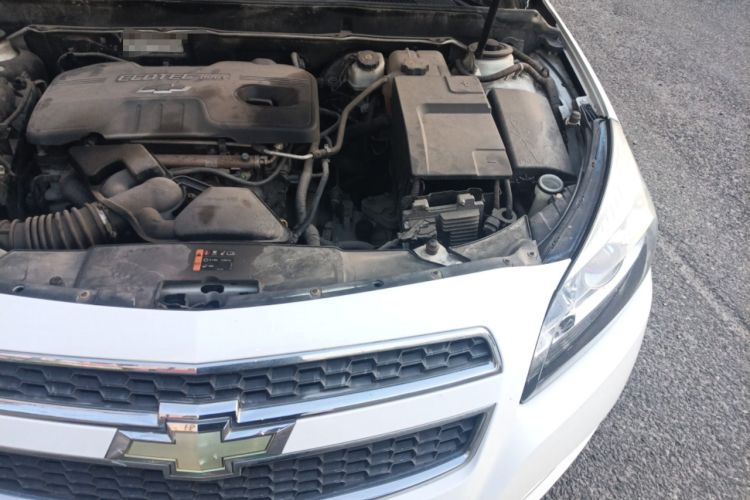 Used Chevrolet Malibu 2013 2.0L Automatic Comfort Edition Engine Bay Left