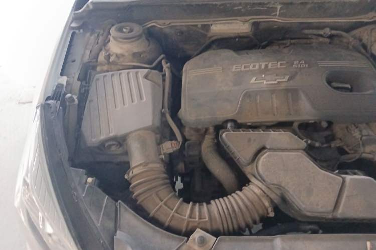Used Chevrolet Malibu 2013 2.4L Automatic Luxury Edition Engine Bay Right