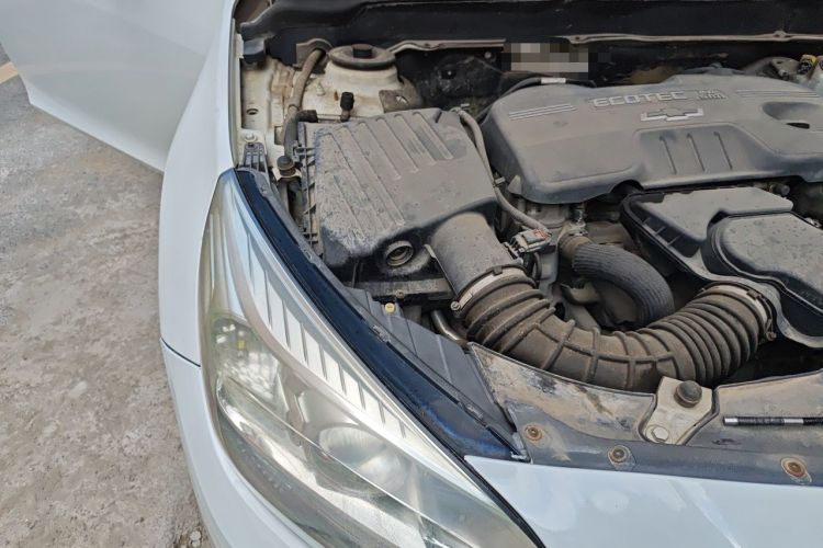 Used Chevrolet Malibu 2013 2.4L Automatic Luxury Edition Engine Bay Right