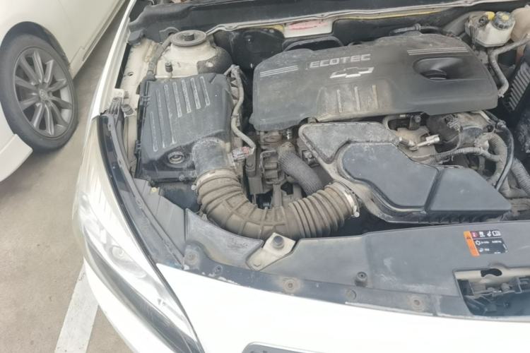 Used Chevrolet Malibu 2013 2.4L Automatic Luxury Edition Engine Bay Right