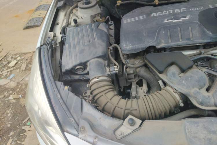 Used Chevrolet Malibu 2013 2.0L Automatic Comfort Edition Engine Bay Right