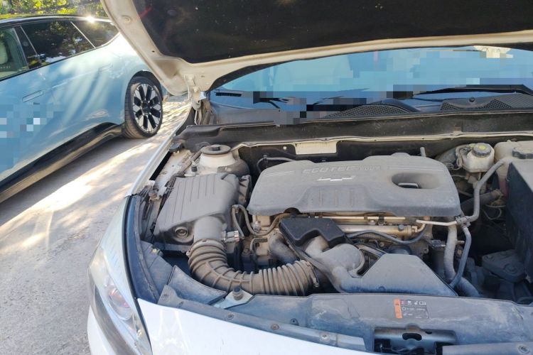 Used Chevrolet Malibu 2013 2.0L Automatic Luxury Edition Engine Bay Right