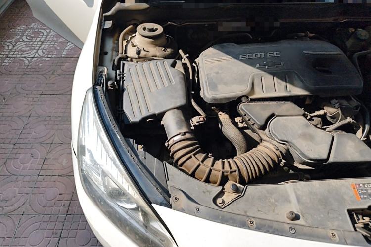 Used Chevrolet Malibu 2013 2.4L Automatic Luxury Edition Engine Bay Right
