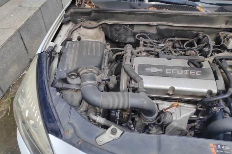Used Chevrolet Malibu 2013 1.6T Automatic Comfort Edition Engine Bay Right