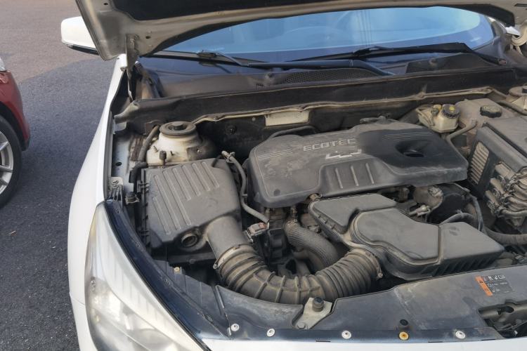 Used Chevrolet Malibu 2013 2.4L Automatic Luxury Edition Engine Bay Right