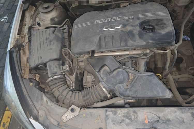 Used Chevrolet Malibu 2013 2.0L Automatic Comfort Edition Engine Bay Right