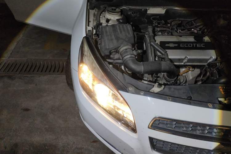 Used Chevrolet Malibu 2013 1.6T Automatic Comfort Edition Engine Bay Right