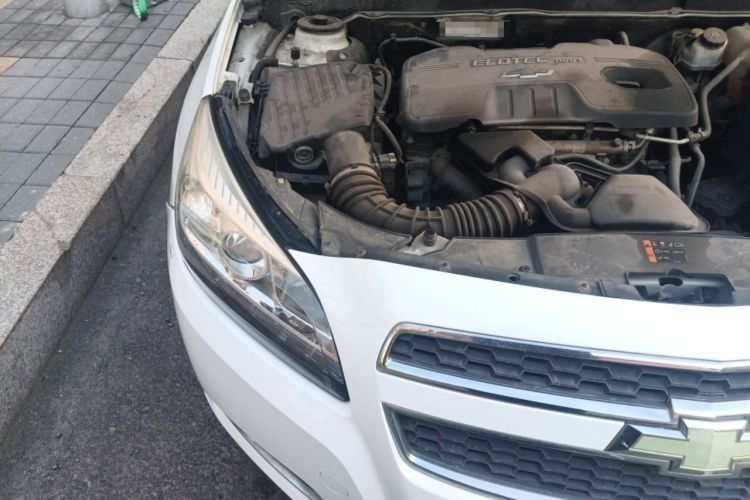 Used Chevrolet Malibu 2013 2.0L Automatic Comfort Edition Engine Bay Right