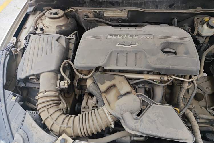 Used Chevrolet Malibu 2013 2.0L Automatic Luxury Edition Engine Bay Right