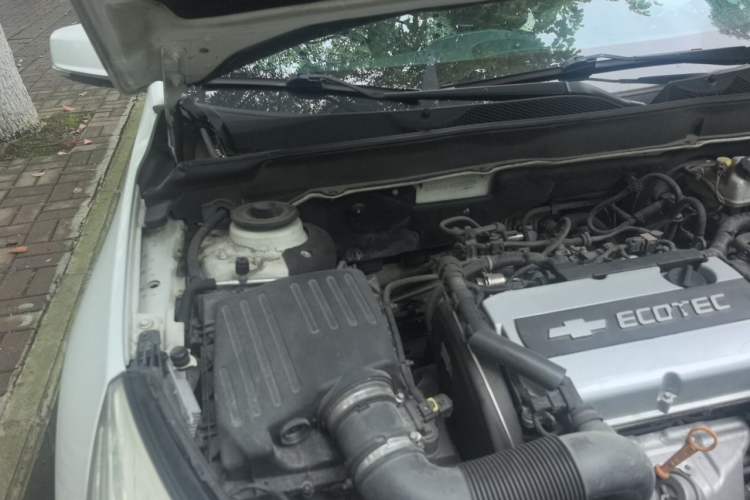 Used Chevrolet Malibu 2013 1.6T Automatic Comfort Edition Engine Bay Right