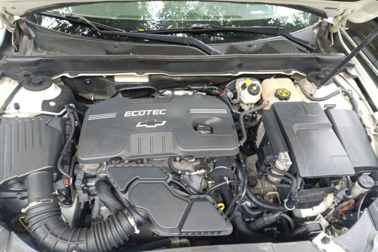 Used Chevrolet Malibu 2013 2.4L Automatic Luxury Edition Engine Bay