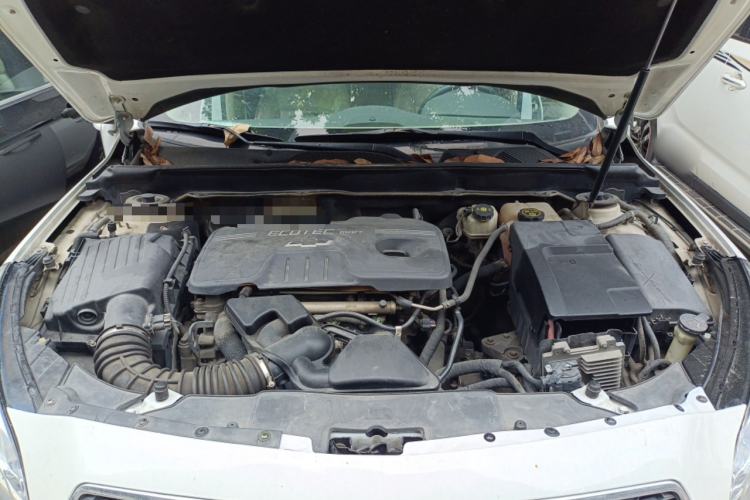 Used Chevrolet Malibu 2013 2.0L Automatic Luxury Edition Engine Bay