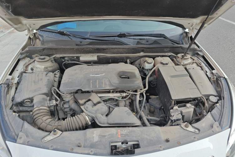 Used Chevrolet Malibu 2013 2.0L Automatic Luxury Edition Engine Bay