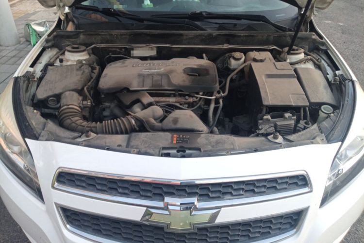 Used Chevrolet Malibu 2013 2.0L Automatic Comfort Edition Engine Bay