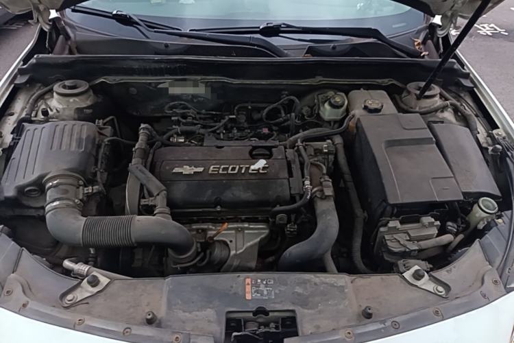 Used Chevrolet Malibu 2013 1.6T Automatic Comfort Edition Engine Bay