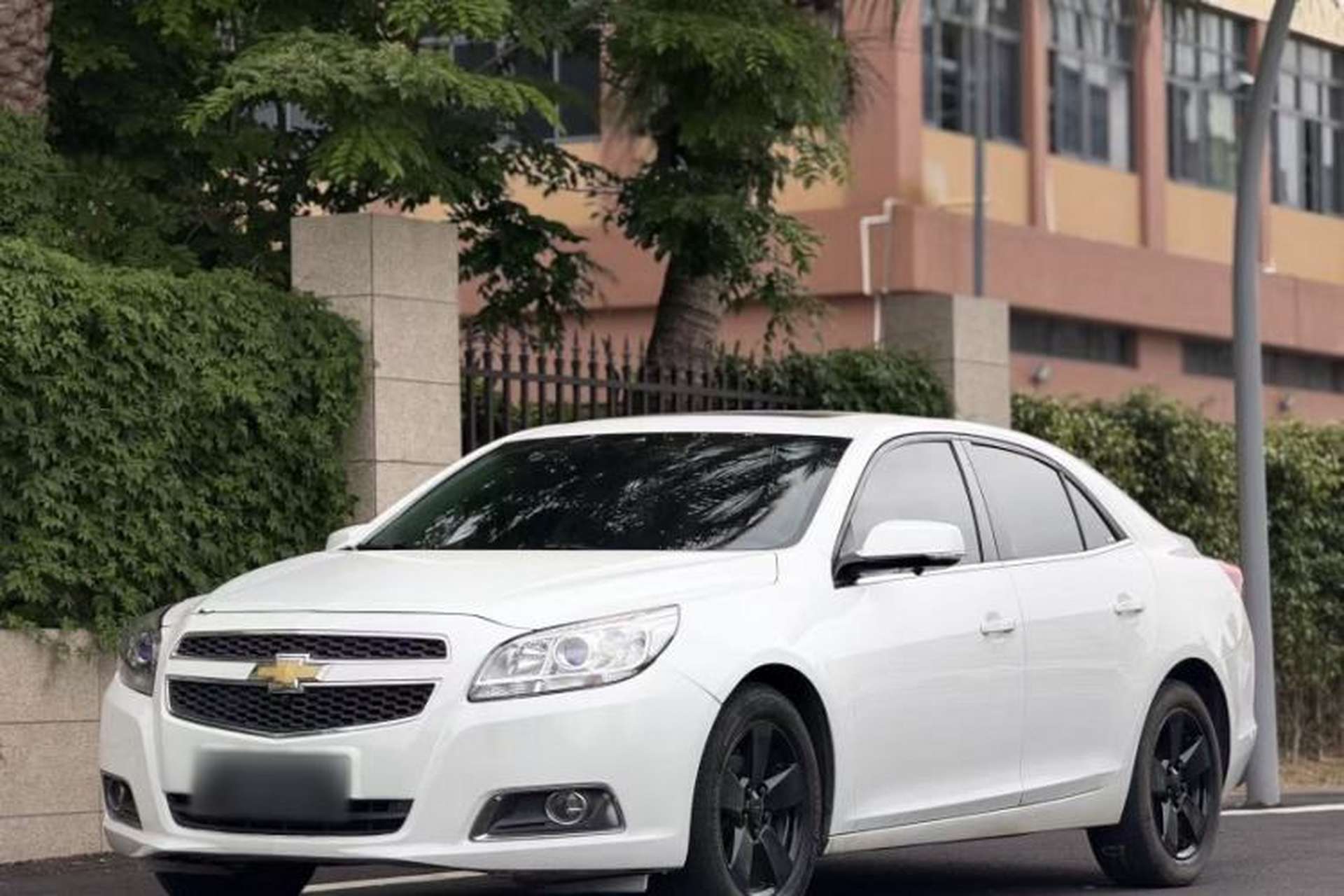 Used Chevrolet Malibu 2013 2.0L Automatic Comfort Edition Exterior 5