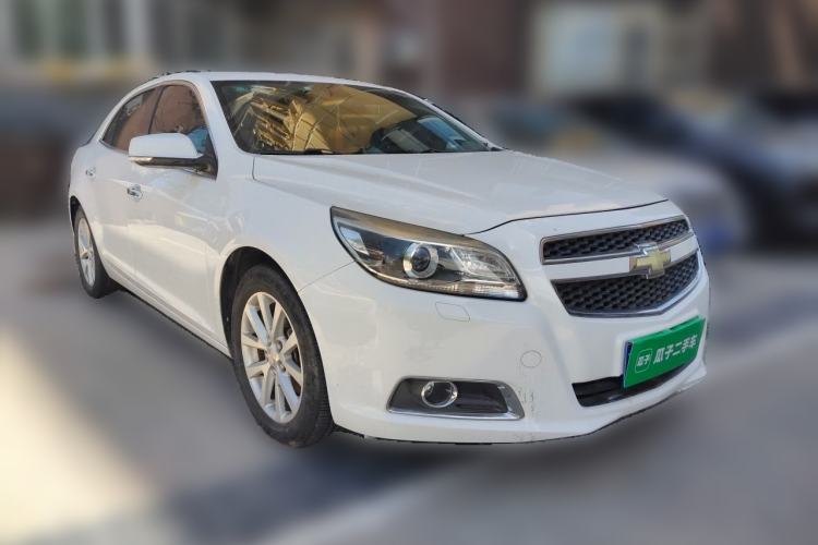 Used Chevrolet Malibu 2013 2.4L Automatic Flagship Edition Front Right 45 Deg