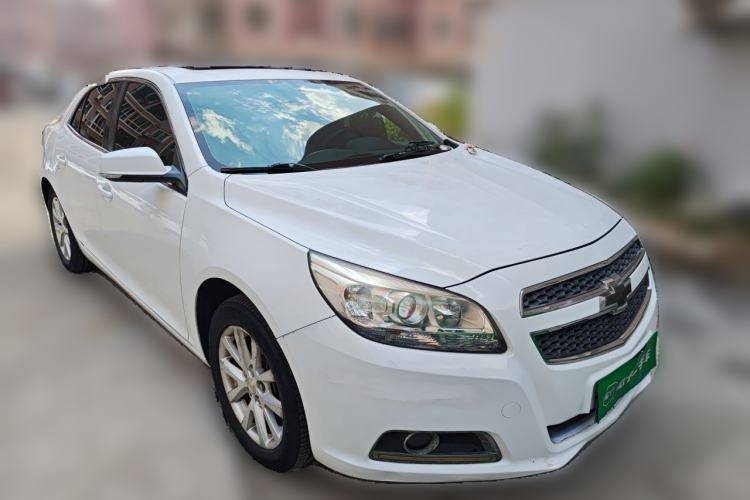 Used Chevrolet Malibu 2013 2.4L Automatic Luxury Edition Front Right 45 Deg