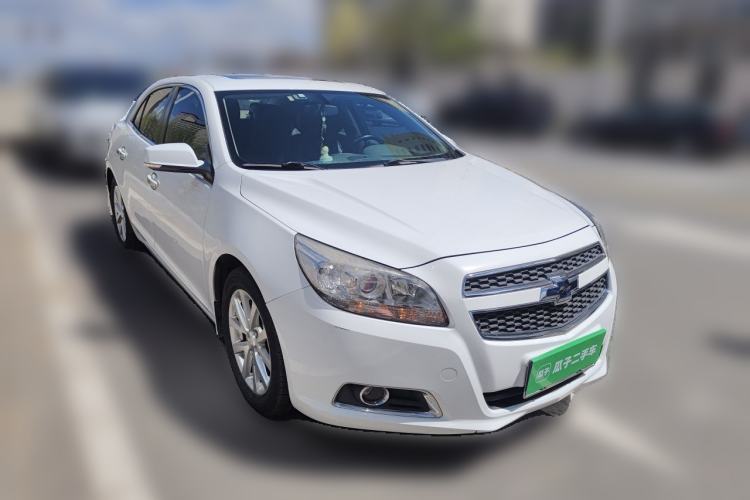 Used Chevrolet Malibu 2013 2.0L Automatic Luxury Edition Front Right 45 Deg