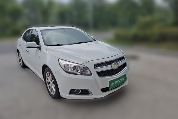 Used Chevrolet Malibu 2013 2.0L Automatic Luxury Edition Front Right 45 Deg
