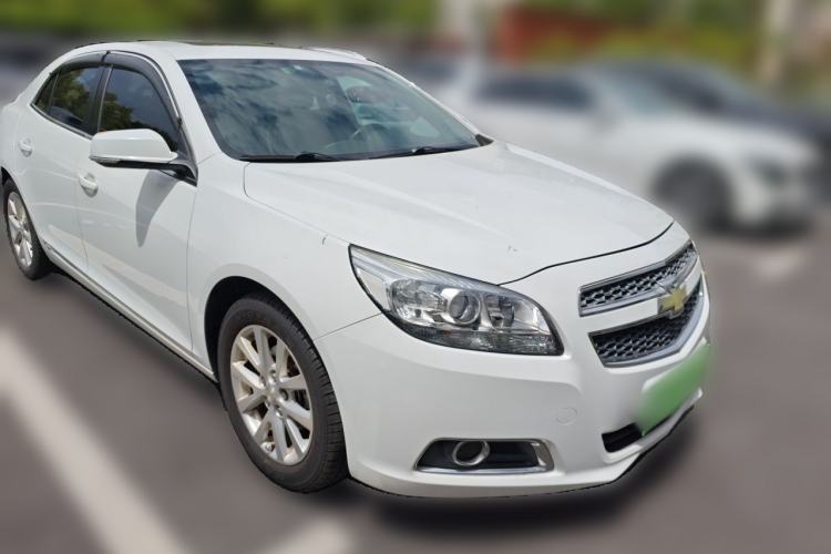 Used Chevrolet Malibu 2013 2.4L Automatic Luxury Edition Front Right 45 Deg
