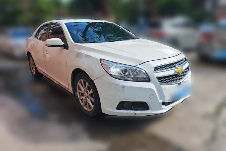 Used Chevrolet Malibu 2013 2.4L Automatic Luxury Edition Front Right 45 Deg