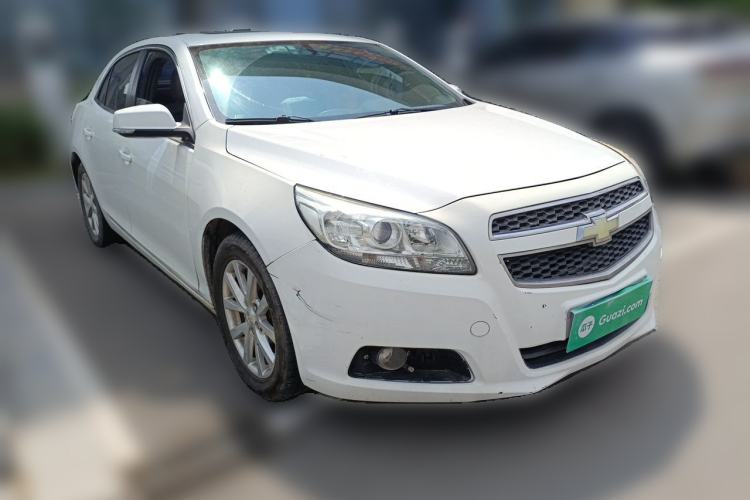 Used Chevrolet Malibu 2013 2.4L Automatic Luxury Edition Front Right 45 Deg