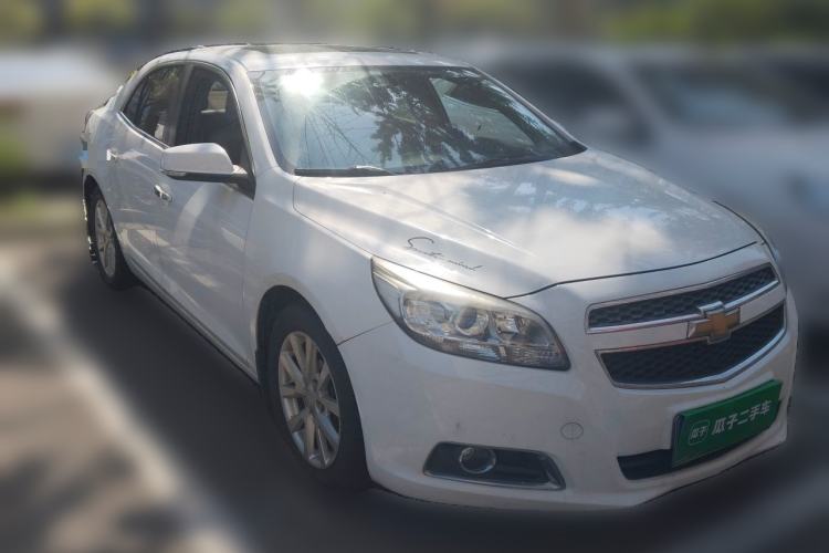 Used Chevrolet Malibu 2013 2.4L Automatic Luxury Edition Front Right 45 Deg