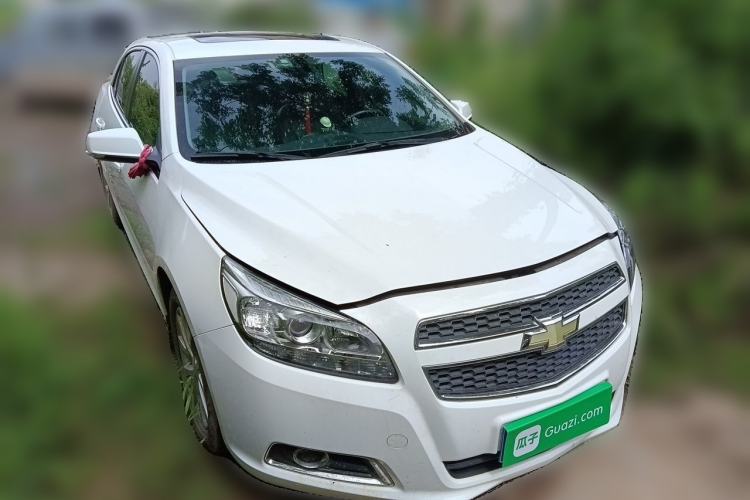Used Chevrolet Malibu 2013 2.0L Automatic Luxury Edition Front Right 45 Deg