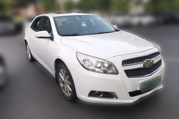 Used Chevrolet Malibu 2013 2.4L Automatic Luxury Edition Front Right 45 Deg