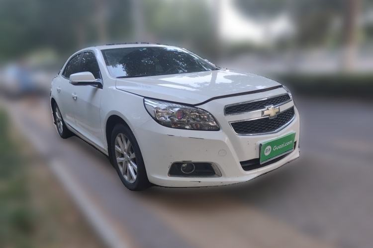 Used Chevrolet Malibu 2013 2.4L Automatic Luxury Edition Front Right 45 Deg