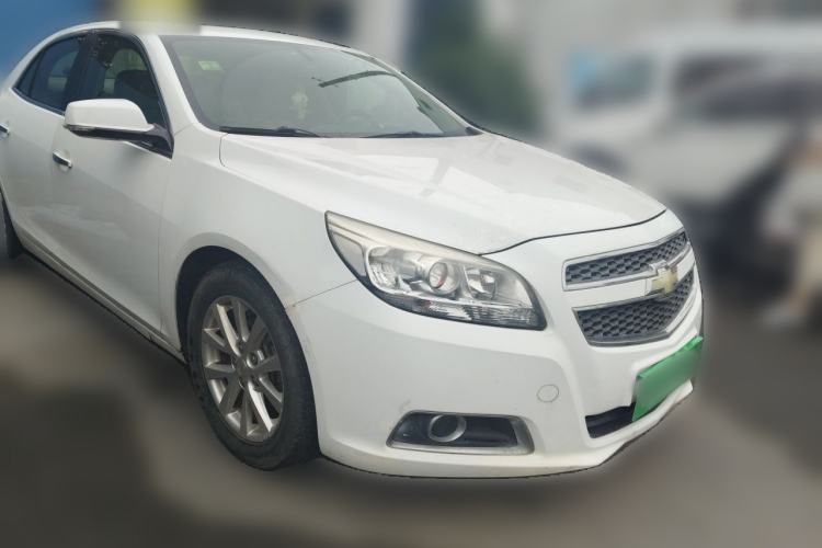 Used Chevrolet Malibu 2013 2.0L Automatic Luxury Edition Front Right 45 Deg