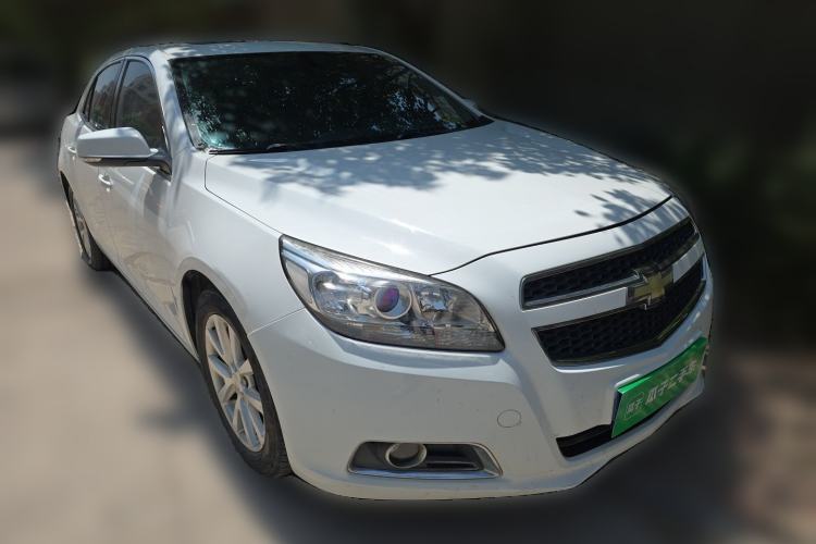 Used Chevrolet Malibu 2013 2.0L Automatic Luxury Edition Front Right 45 Deg