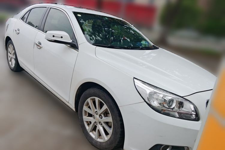 Used Chevrolet Malibu 2013 2.0L Automatic Luxury Edition Front Right 45 Deg