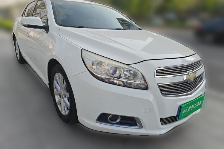 Used Chevrolet Malibu 2013 2.0L Automatic Luxury Edition Front Right 45 Deg