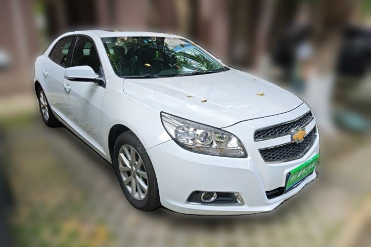Used Chevrolet Malibu 2013 2.0L Automatic Luxury Edition Front Right 45 Deg