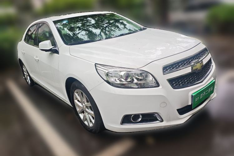 Used Chevrolet Malibu 2013 2.0L Automatic Luxury Edition Front Right 45 Deg