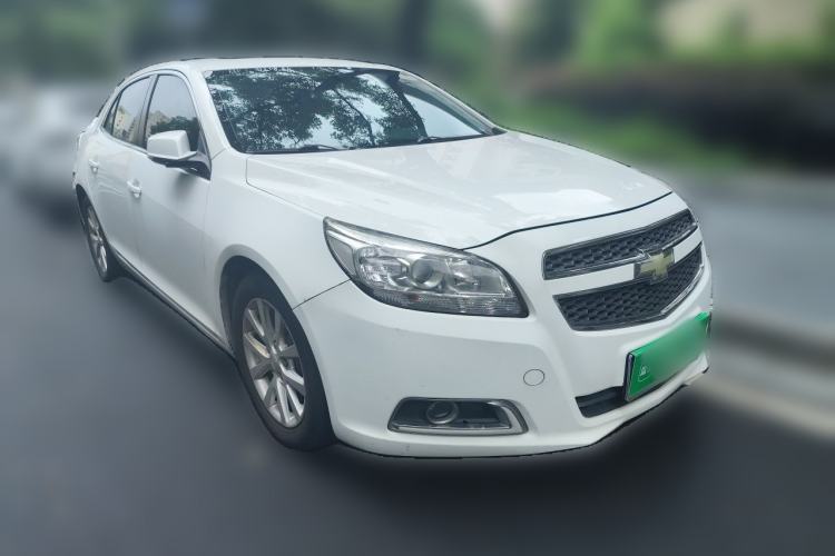 Used Chevrolet Malibu 2013 2.0L Automatic Luxury Edition Front Right 45 Deg