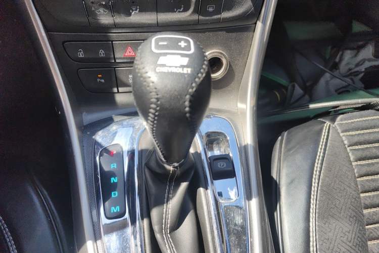 Used Chevrolet Malibu 2013 2.0L Automatic Luxury Edition Gear Lever