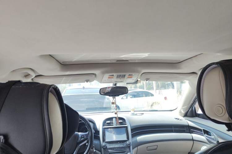 Used Chevrolet Malibu 2013 2.0L Automatic Luxury Edition Headliner