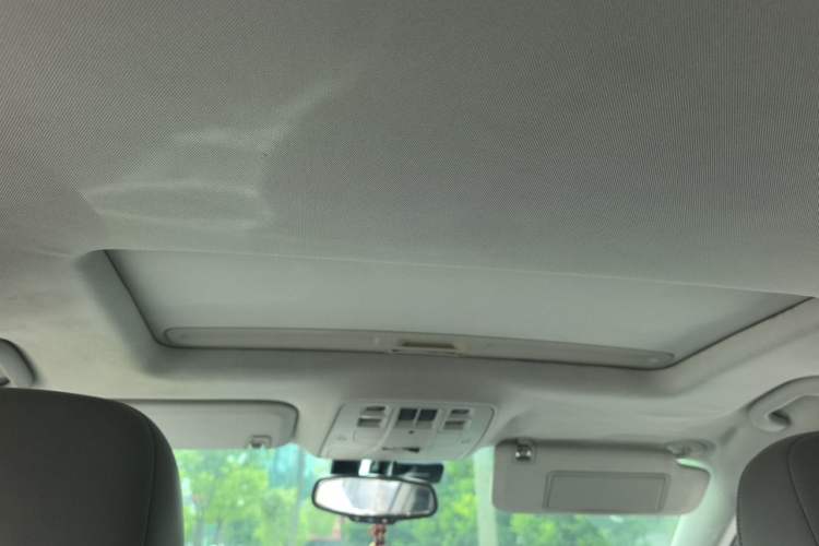 Used Chevrolet Malibu 2013 2.0L Automatic Luxury Edition Headliner