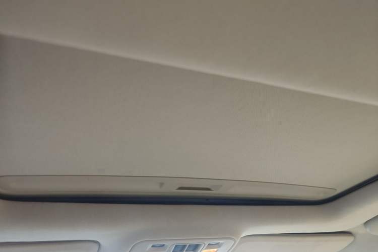 Used Chevrolet Malibu 2013 2.0L Automatic Luxury Edition Headliner