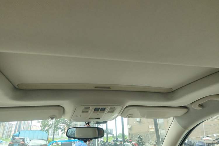 Used Chevrolet Malibu 2013 2.4L Automatic Luxury Edition Headliner