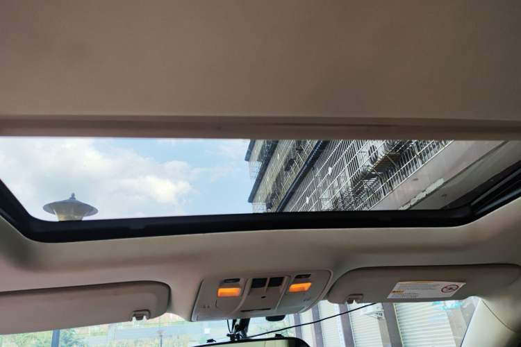 Used Chevrolet Malibu 2013 2.0L Automatic Luxury Edition Headliner