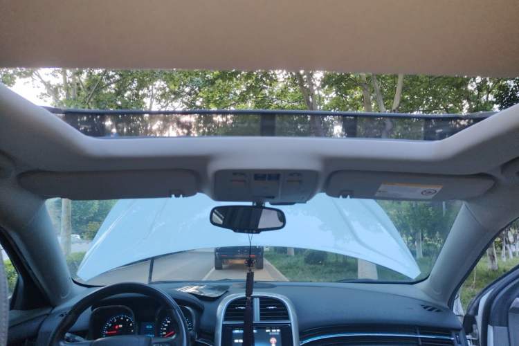 Used Chevrolet Malibu 2013 2.4L Automatic Luxury Edition Headliner