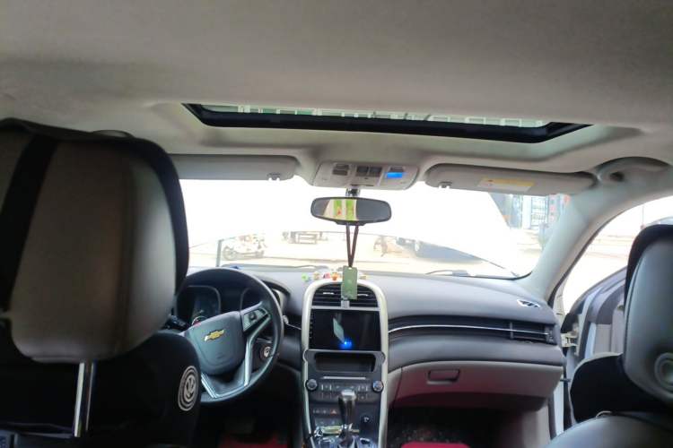 Used Chevrolet Malibu 2013 2.4L Automatic Luxury Edition Headliner