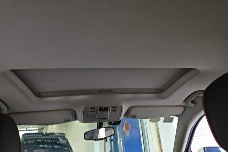 Used Chevrolet Malibu 2013 2.0L Automatic Luxury Edition Headliner