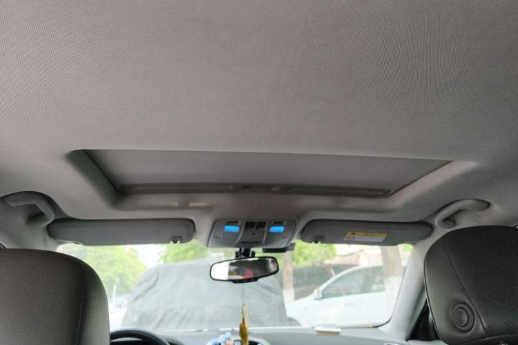 Used Chevrolet Malibu 2013 2.0L Automatic Luxury Edition Headliner